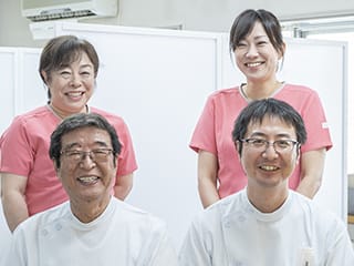 スタッフ